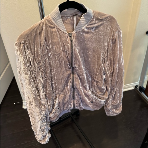 Free People Ruched Velvet Bomber Jacket in XS - Picture 2 of 4
